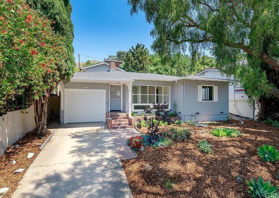 1st image of 2134 Santa Ynez Ave