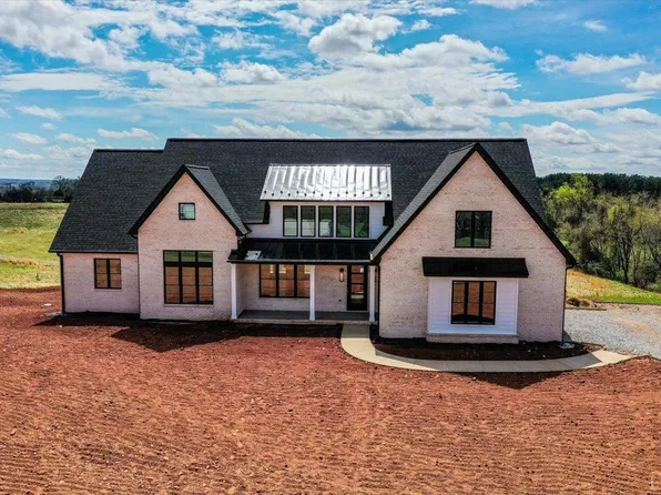 116 Stables Ln, Lynchburg, VA 24503