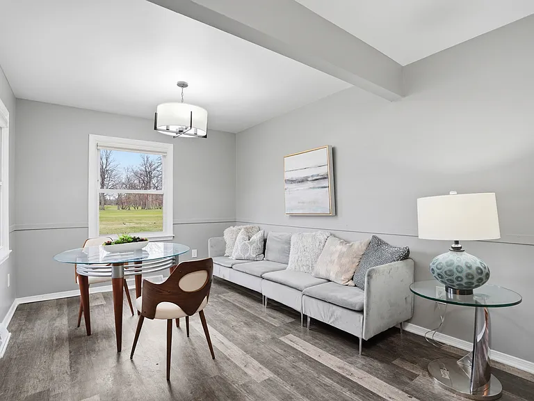 1865 W 64th Pl — Photo 15