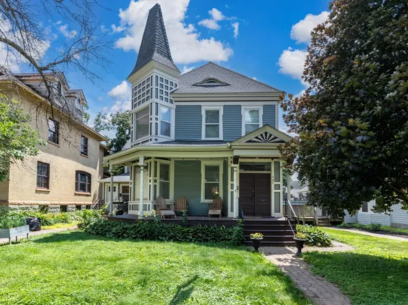 546 Ashland Ave, Saint Paul, MN 55102