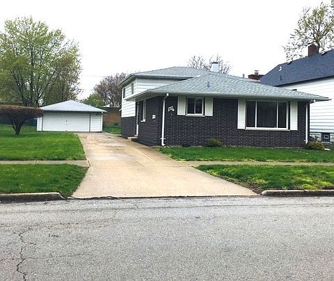 1st image of 810 Greenbay Ave
