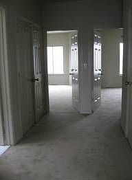 5th image of 872 Ingerson Ave