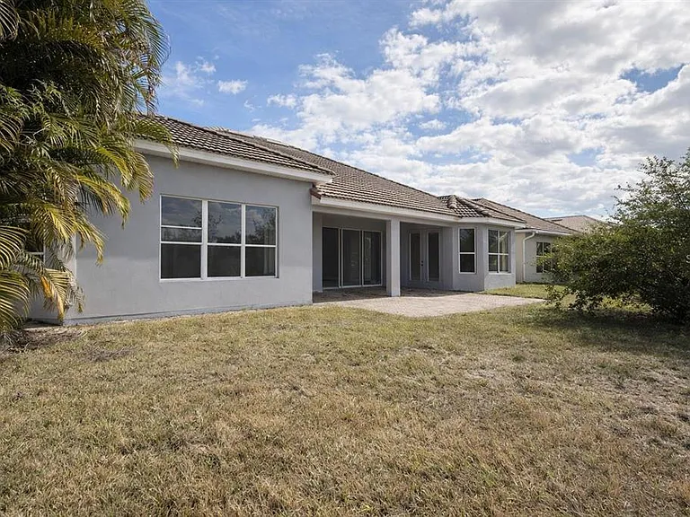 3504 Valleyview Dr — Photo 20