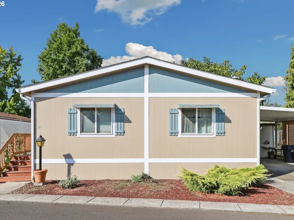 1225 W 10th Ave Unit 20, Junction City, OR 97448