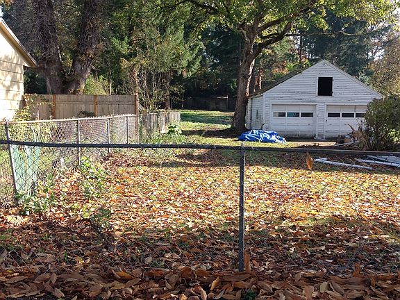 2nd image of 0 SE Linden Ln