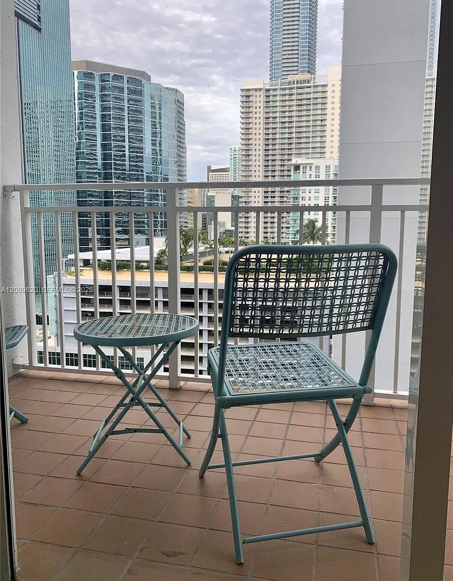 Fortune House Condo — Photo 2