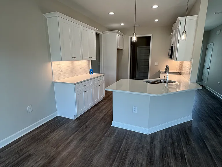 405 Creeks Edge Dr — Photo 6