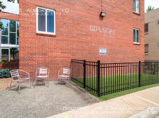 1594 S Albion St APT 10, Denver, CO 80222