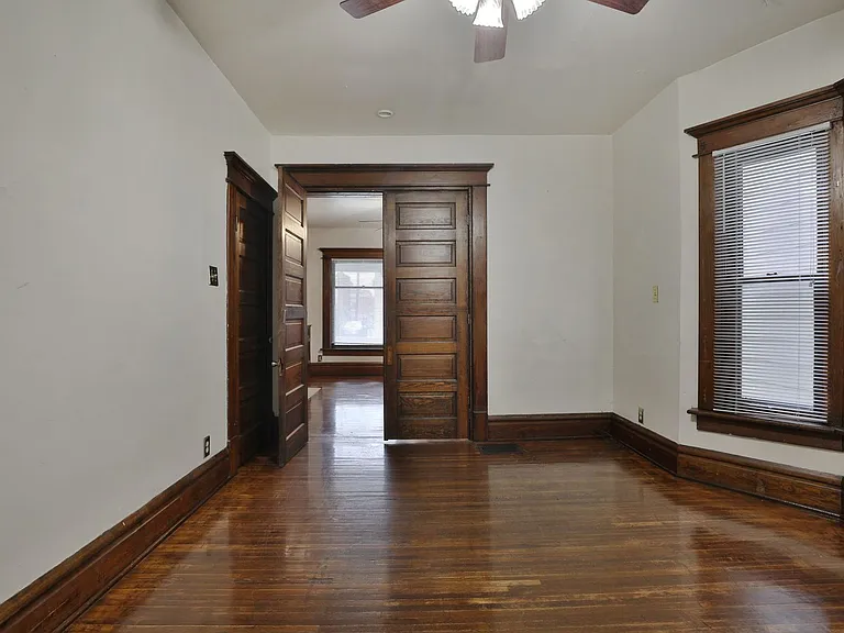 23 E Blake Ave — Photo 8