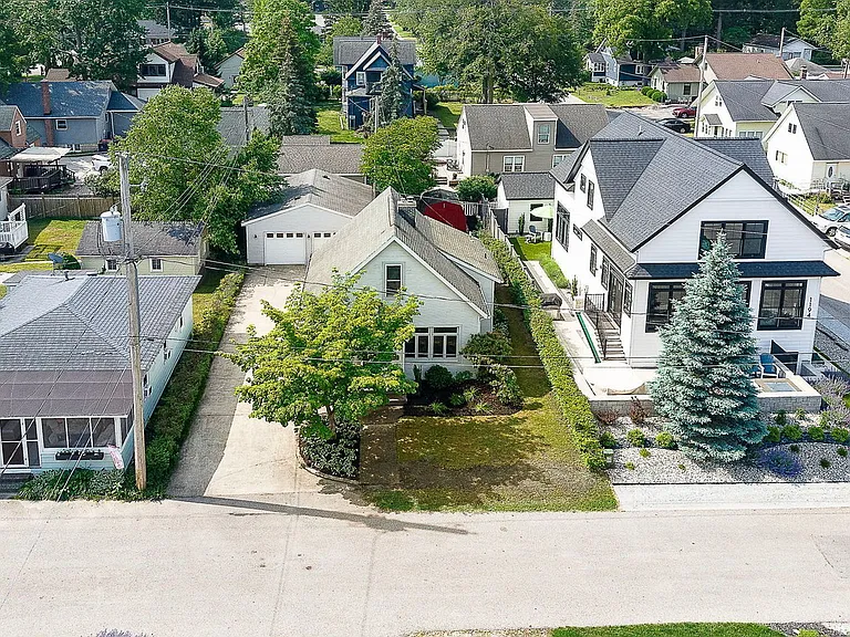 1190 Lakeview Dr — Photo 24