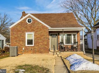 1372 Kenhorst Blvd, Reading, PA 19607