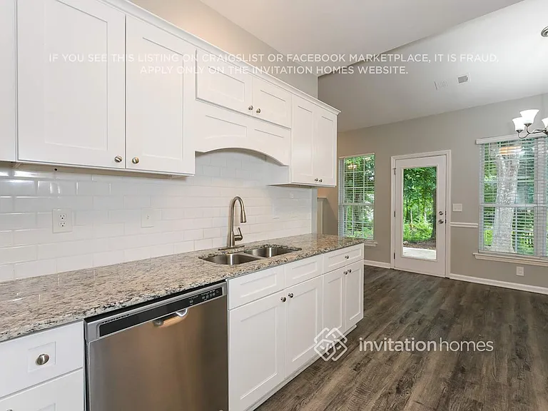 1950 Dartford Way — Photo 6