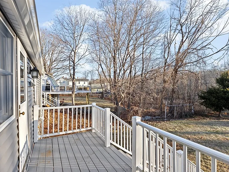 151 Hull St #1 — Photo 17