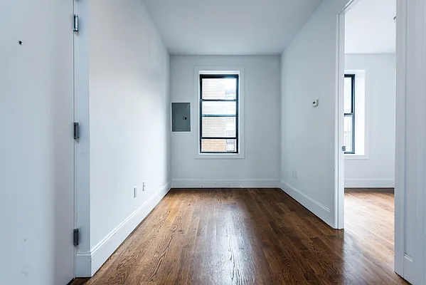 Rented by Nooklyn NYC LLC | media 55