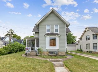815 Whitney Blvd, Belvidere, IL 61008