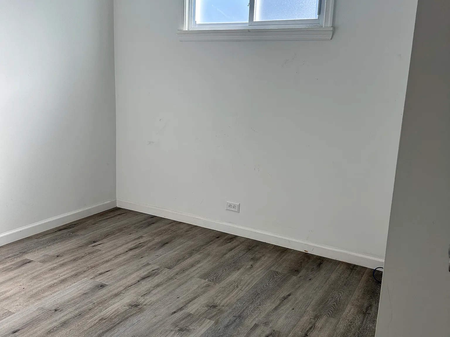 3 bed, 1400 sqft, $1,900 — Photo 2