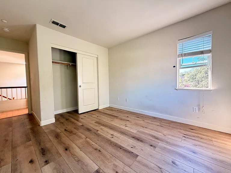 412 Mountain Meadows Dr — Photo 35