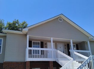 206 Magnolia Plantation Ct, Hinesville, GA 31313