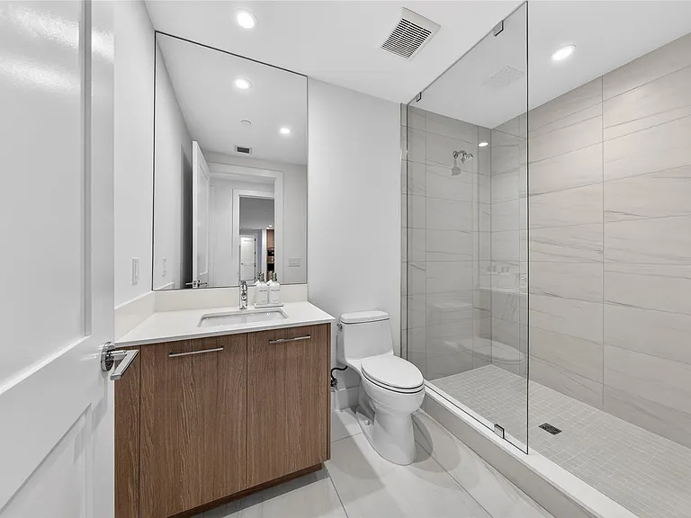153 N Seabreeze Blvd #1901 — Photo 30