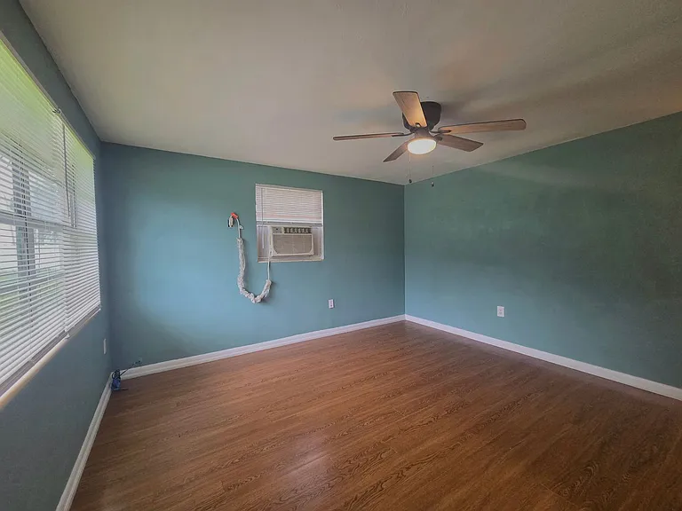3330 Dale Dr — Photo 7