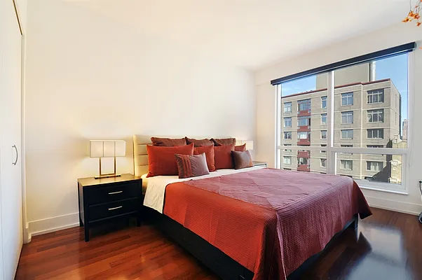 Rented by Corcoran | media 23