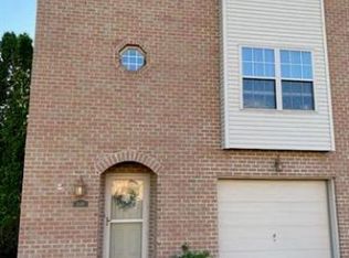 3448 Portland Dr, Whitehall, PA 18052