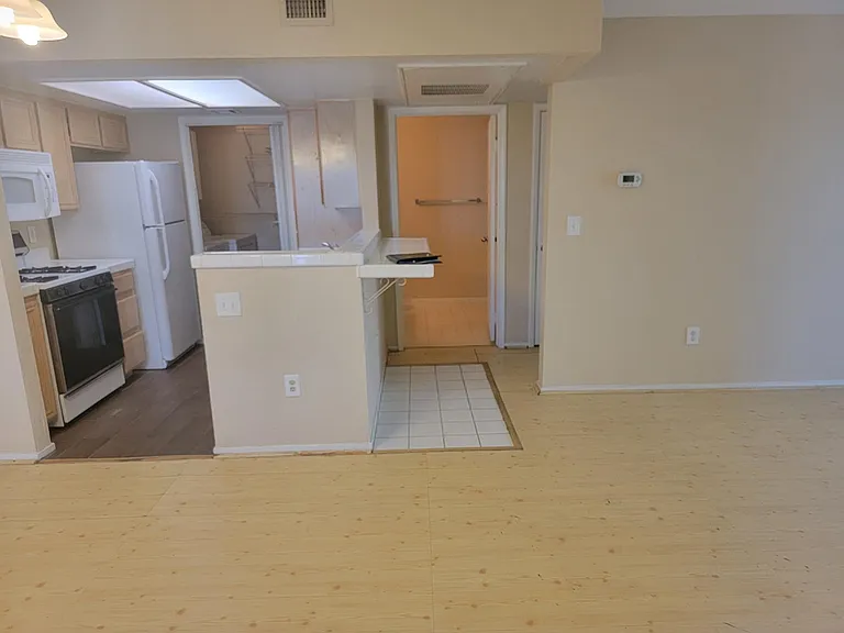 1909 Mountain Hills Ct #206 — Photo 13