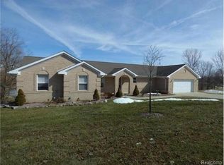 11019 Darwood Rd, Pinckney, MI 48169