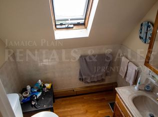 11 Orchard St, Jamaica Plain, MA 02130