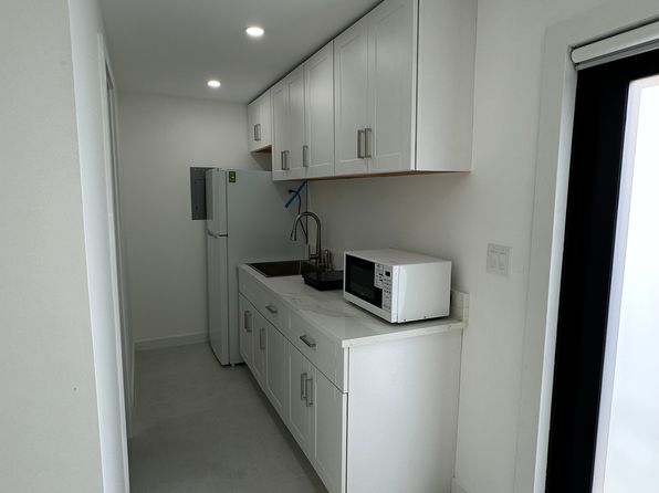 (undisclosed Address)