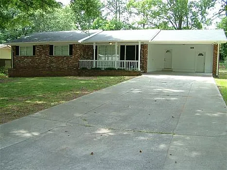 2482 Woodside Way photo 1