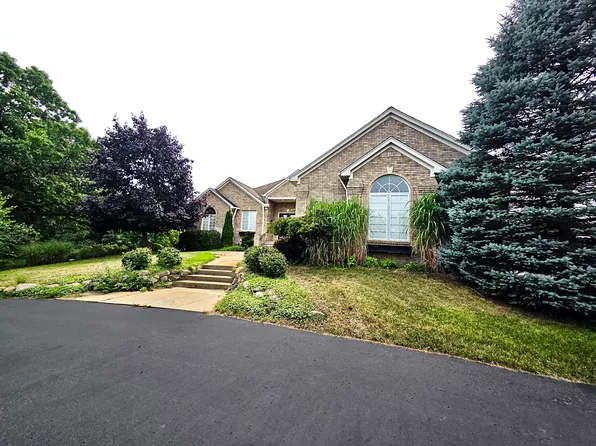 9360 Oakmont Drvillage, Clarkston, MI 48348