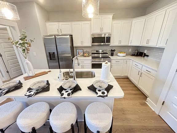 4th image of 165 Lightberry Ln Lot 266