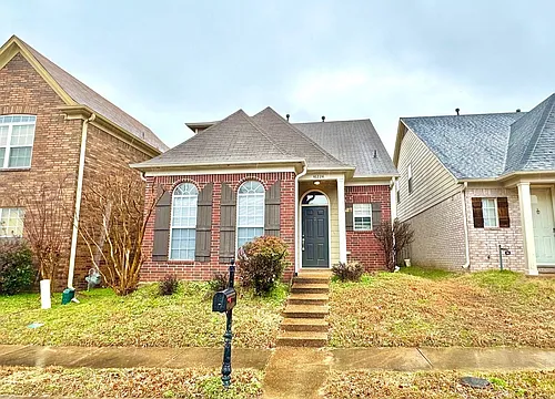 10226 Sterling Ridge Dr Photo 1