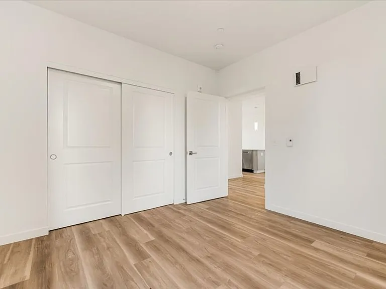 Hermoso View Apartments — Photo 52