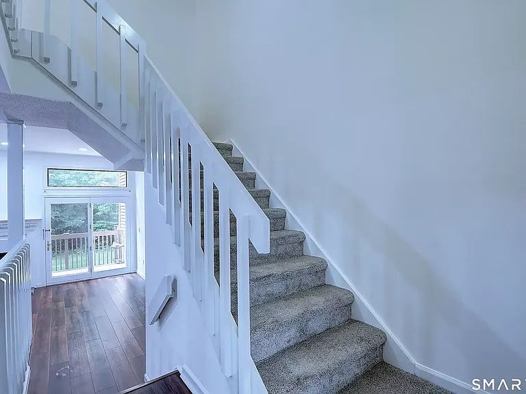 1308 Mill Pond Dr — Photo 13