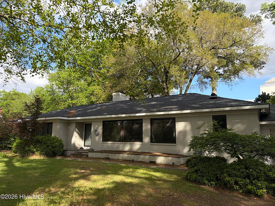 2nd image of 1041 E Rock Spring Road