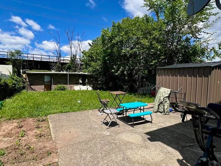 5 Chopin Ct #2 — Photo 17