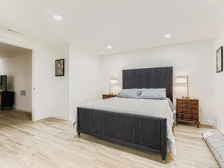 3540 Newport St — Photo 17