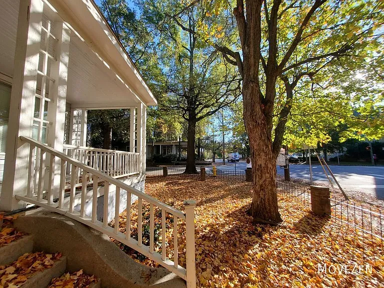 604 N Blount St #B — Photo 26