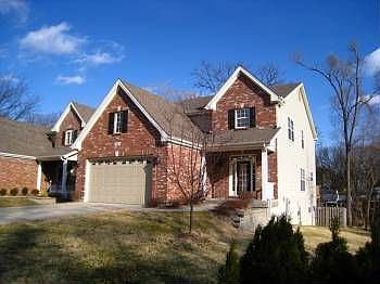 1st image of 2460 Helen Ave