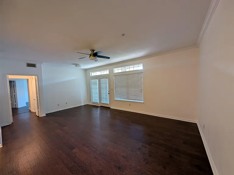 9525 N Capital Of Texas Hwy #125 — Photo 4