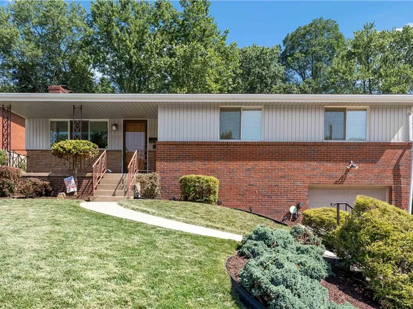 528 Dunn Dr, Pittsburgh, PA 15227