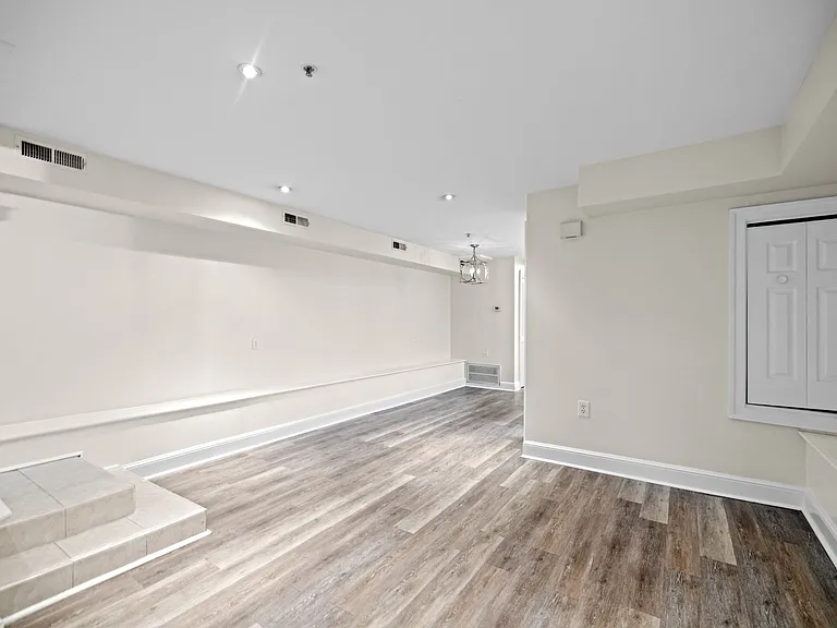 1759 T St NW #G — Photo 8