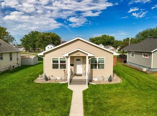 203 N Pine St, Norfolk, NE 68701