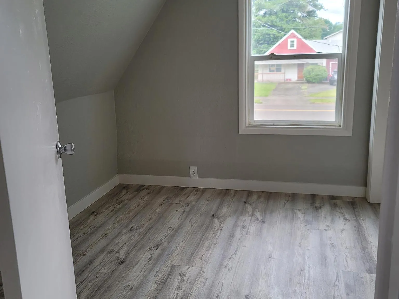 1 bed, 500 sqft, $875 — Photo 3