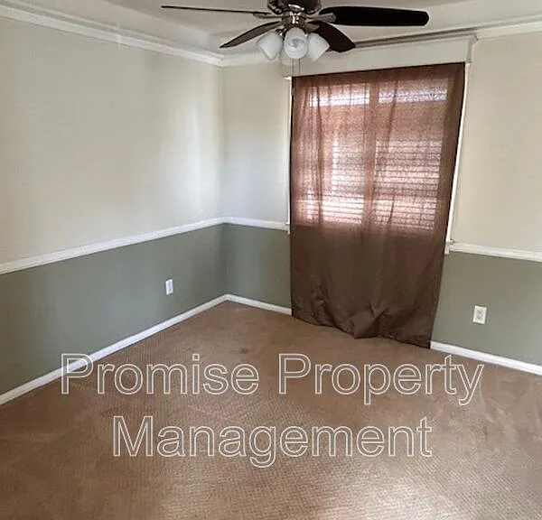 3176 San Helena Dr — Photo 13