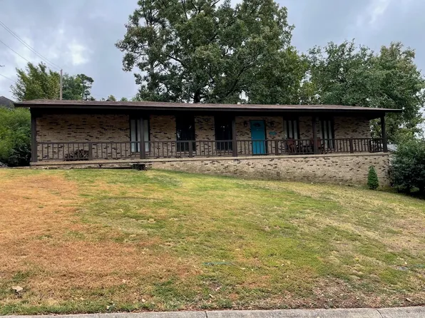 3209 Misty Ln, Little Rock, AR 72227