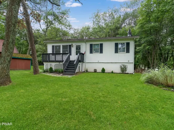 108 Heather Hill Rd, Dingmans Ferry, PA 18328