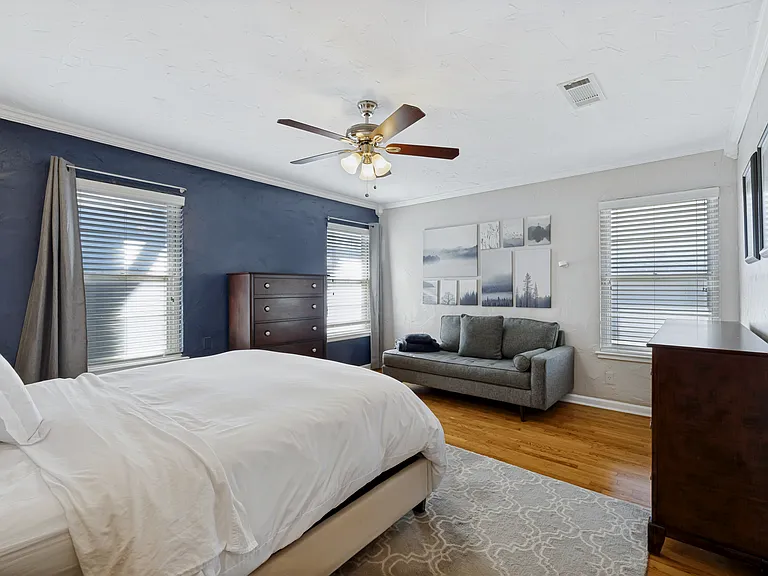 6236 Monticello Ave — Photo 17